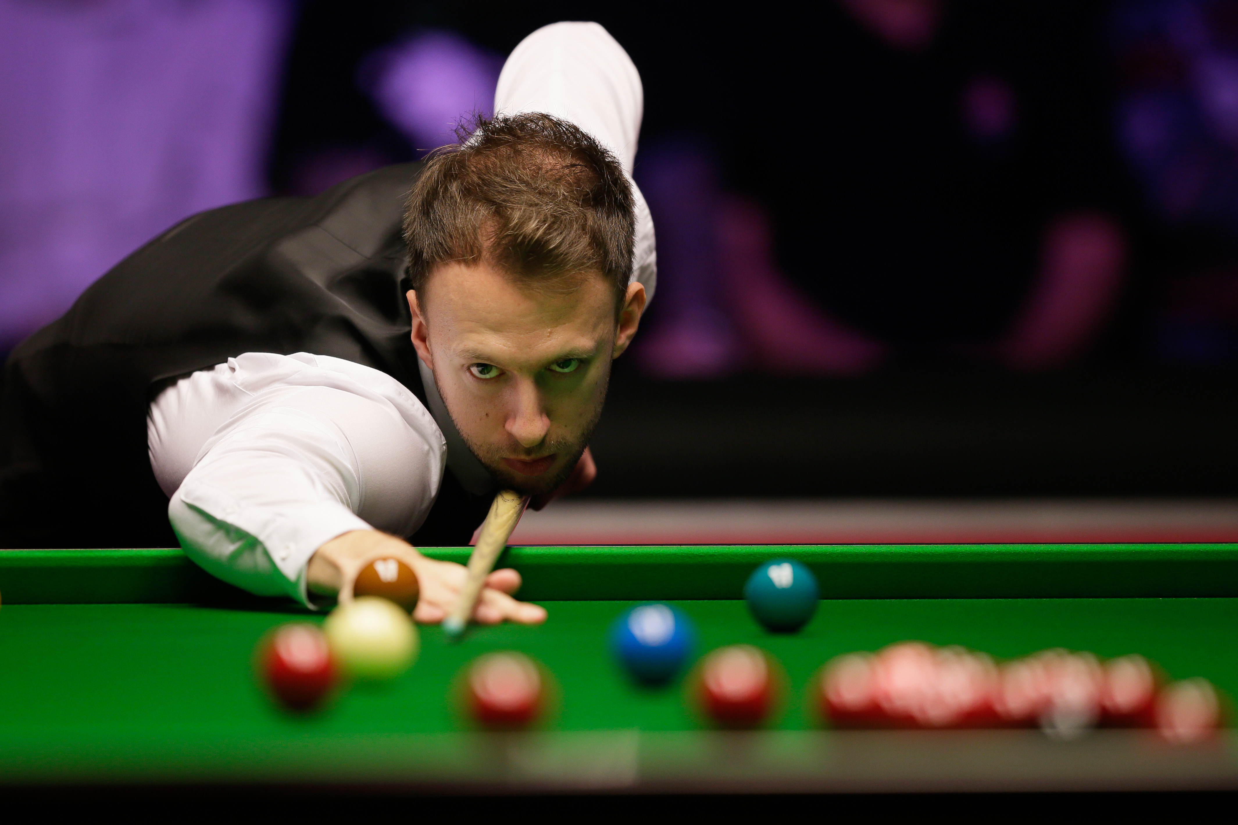 球员流动从 球员流动从