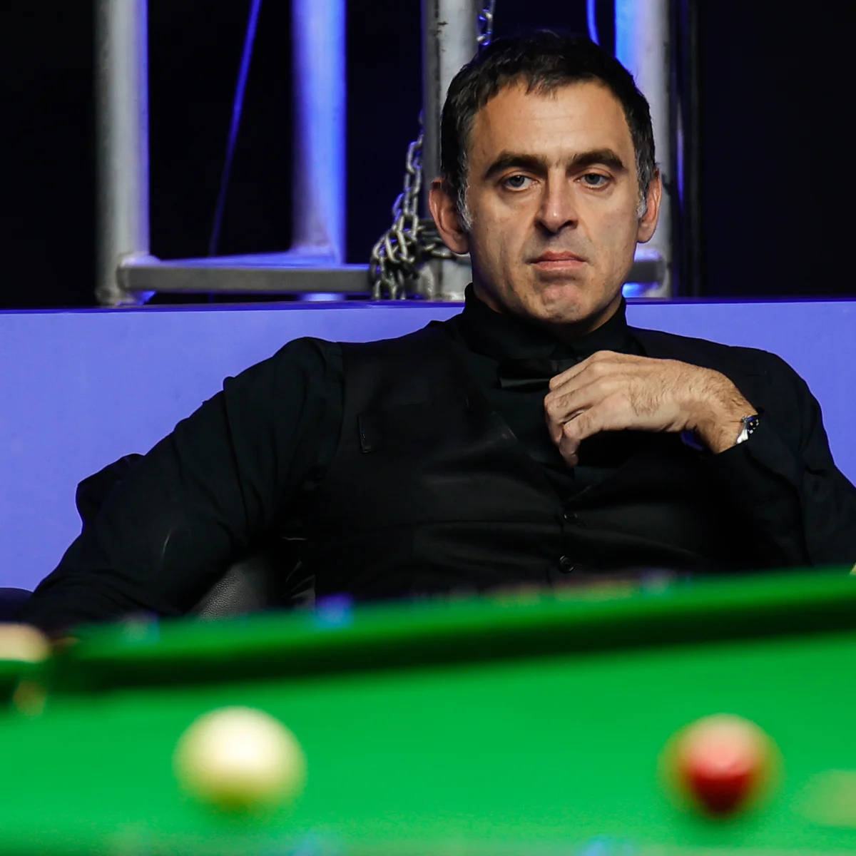 出他们对球 出他们对球