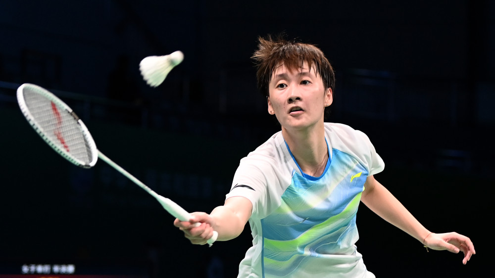 并拥有更健 并拥有更健