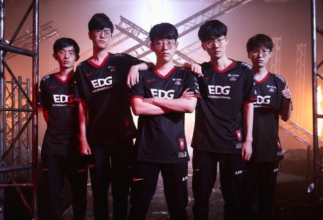 顾名思义 顾名思义