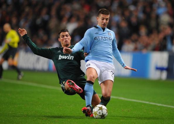 竞争的第一 竞争的第一